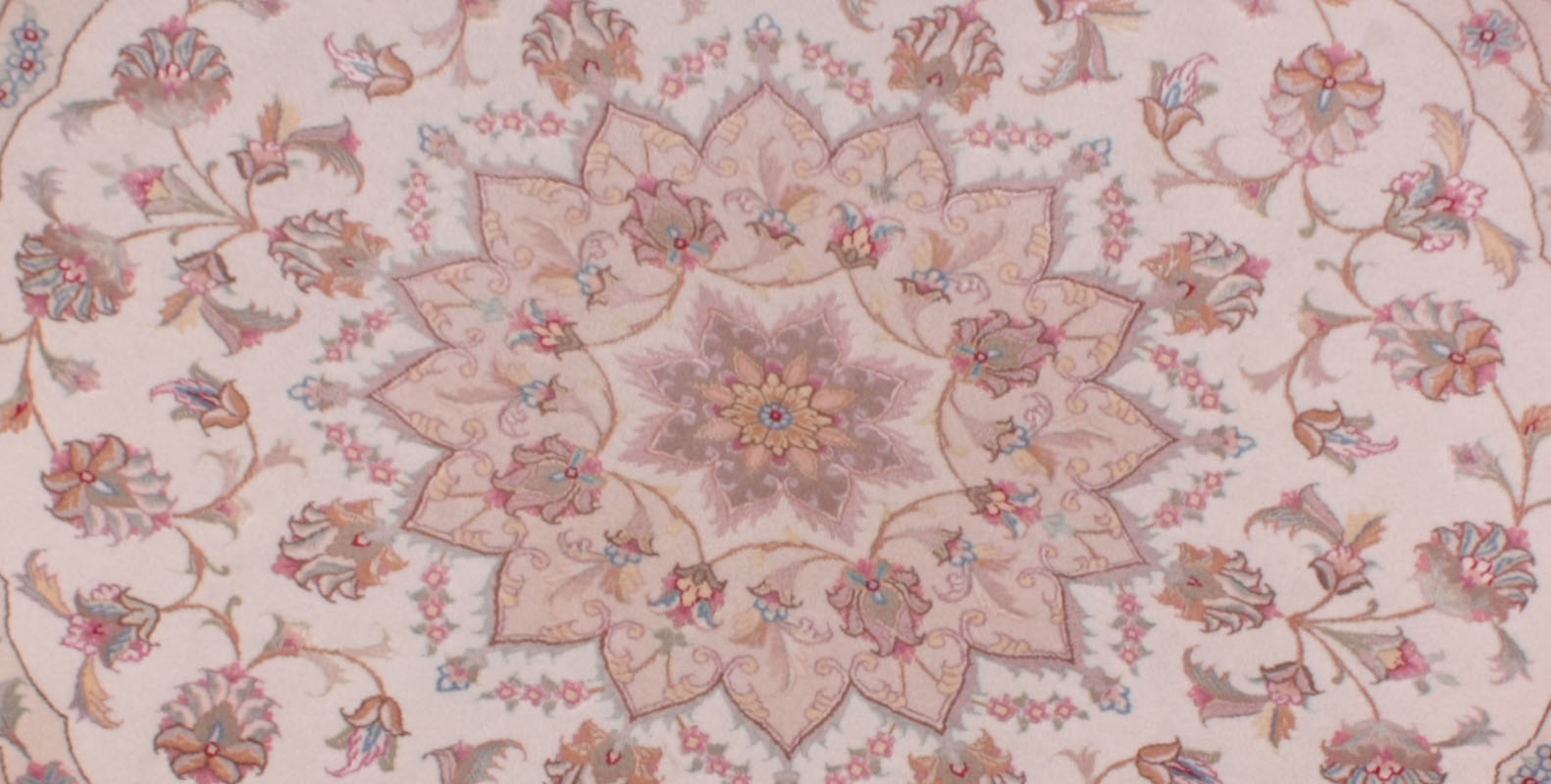 142-001317 Tabriz Kourk Wool-cut